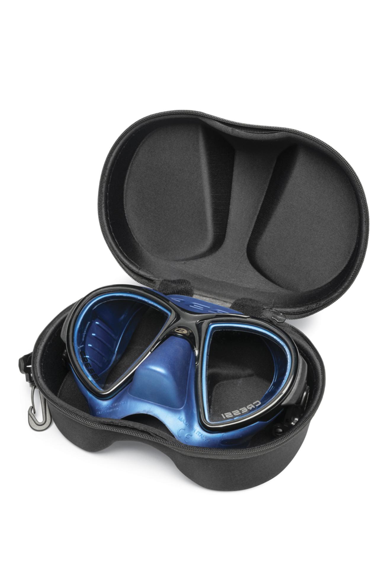 Innovative Scuba Concepts Mask Case